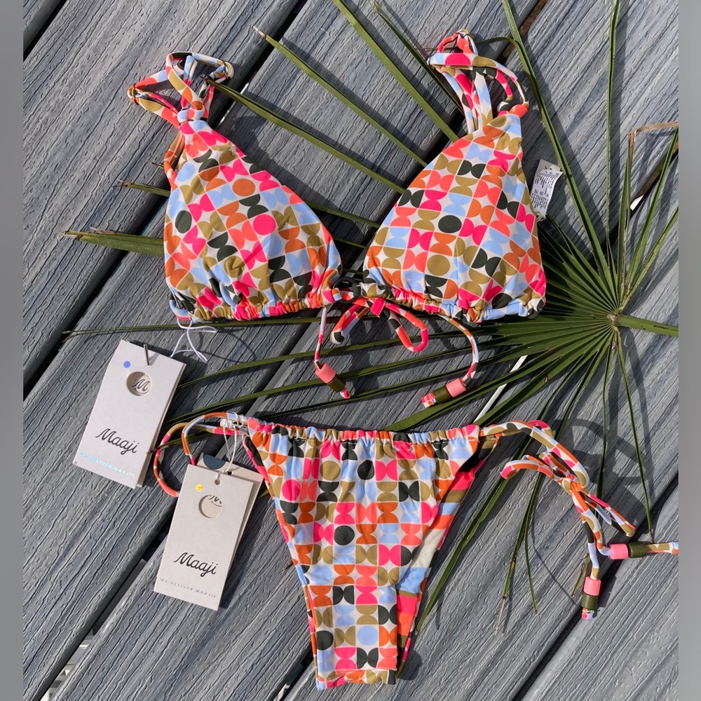 MAAJI Neon Set - Brenda String Bikini Top & Splashy Cheeky Thong Bottoms - M